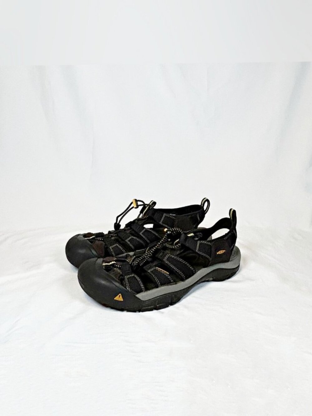 KEEN Mens Black Gray Newport H2 Hybrid Water Waterproof Hiking Sandals~11.5~
